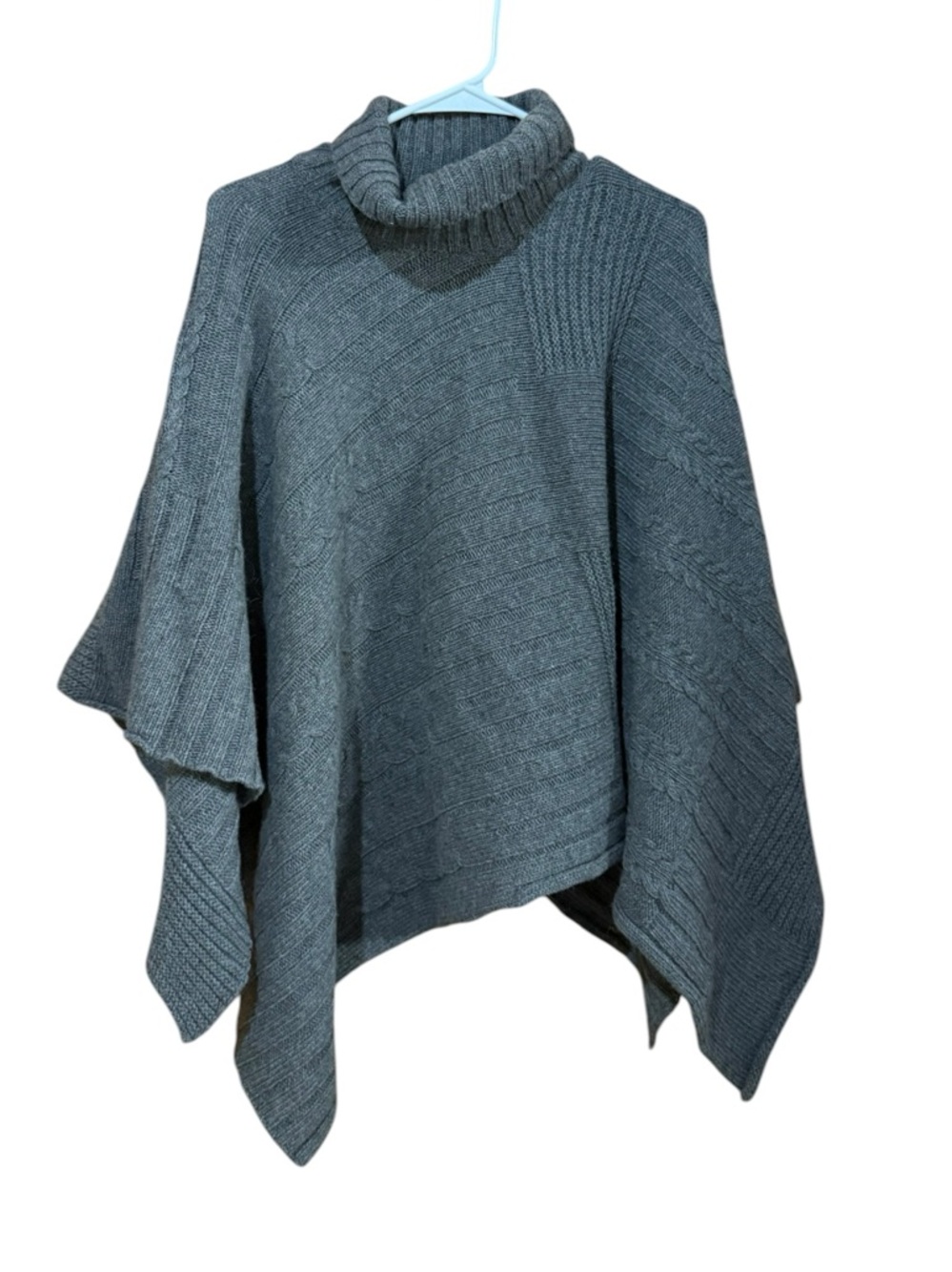 Inverni Made in Italy Wool and Nylon Cozy Gray Turtleneck Poncho One Size